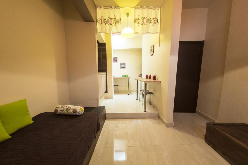 Apartment Zografos - Old Town *