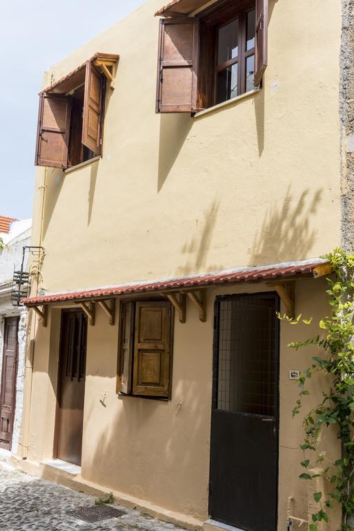 Apartment Zografos - Old Town *